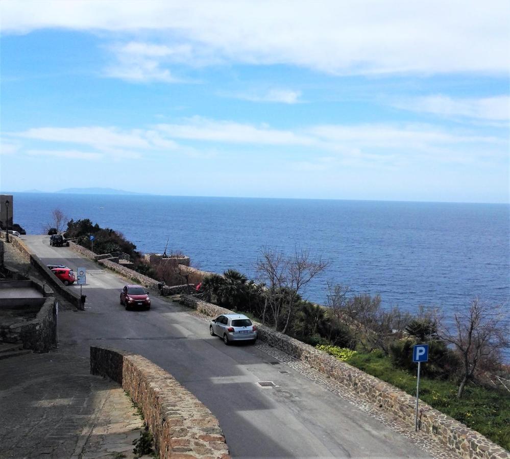 “Cielo E Mare”, Casetta Nel Cuore Del Borgo Antico / “Sky & Sea”, Charming In The Heart Of Old Village Castelsardo Kültér fotó